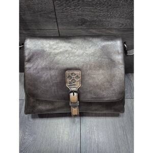 Patricia Nash Mili Leather Medium Flap Crossbody gray bag B000623